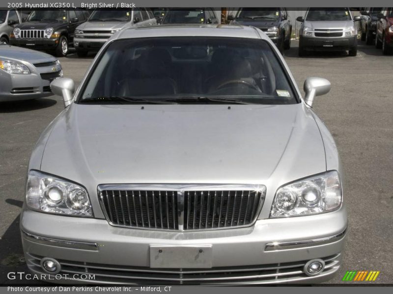 Bright Silver / Black 2005 Hyundai XG350 L