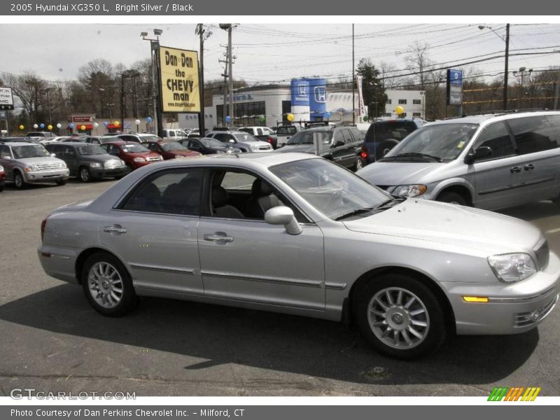 Bright Silver / Black 2005 Hyundai XG350 L