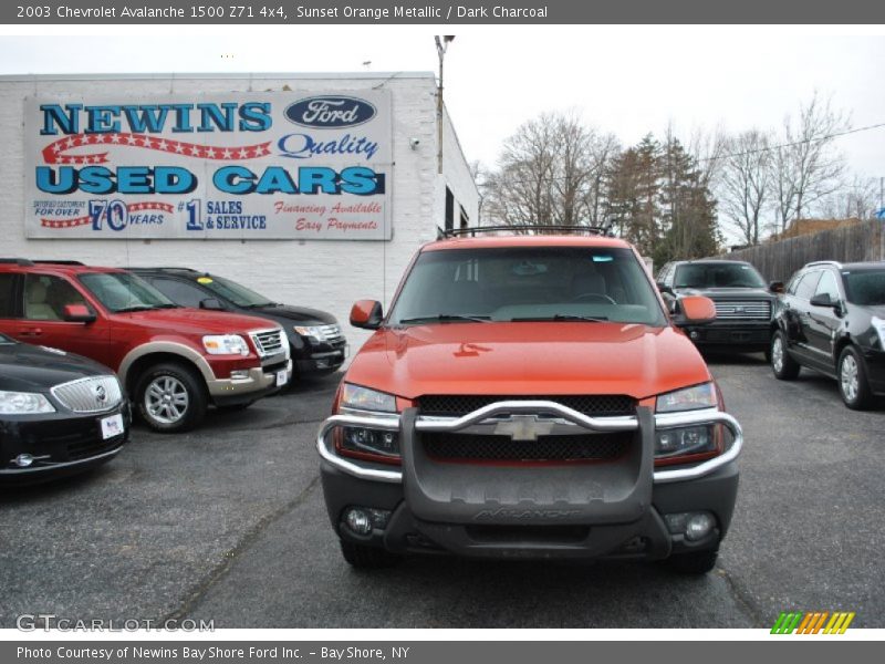 Sunset Orange Metallic / Dark Charcoal 2003 Chevrolet Avalanche 1500 Z71 4x4