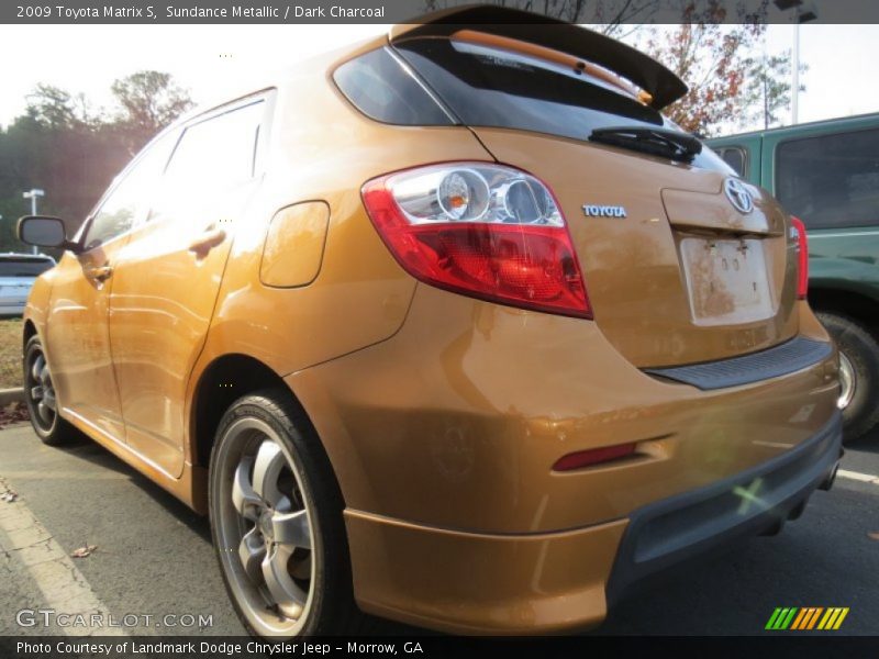 Sundance Metallic / Dark Charcoal 2009 Toyota Matrix S