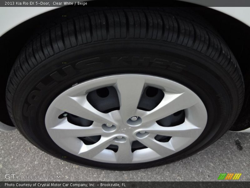 Clear White / Beige 2013 Kia Rio EX 5-Door
