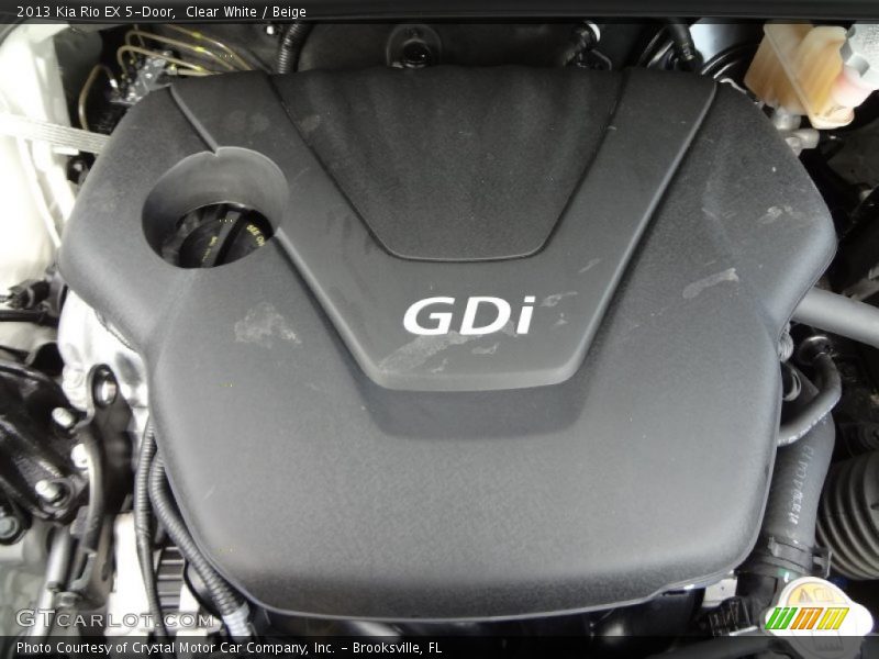 Clear White / Beige 2013 Kia Rio EX 5-Door