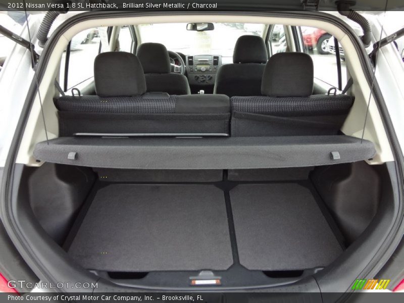  2012 Versa 1.8 SL Hatchback Trunk