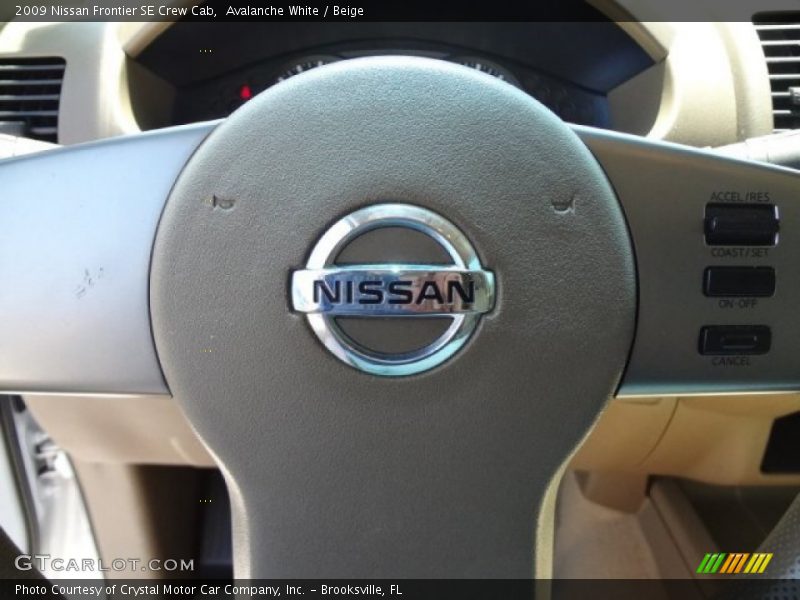 Avalanche White / Beige 2009 Nissan Frontier SE Crew Cab