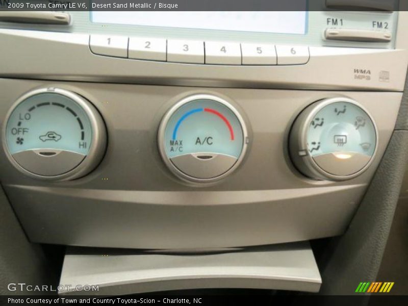 Desert Sand Metallic / Bisque 2009 Toyota Camry LE V6