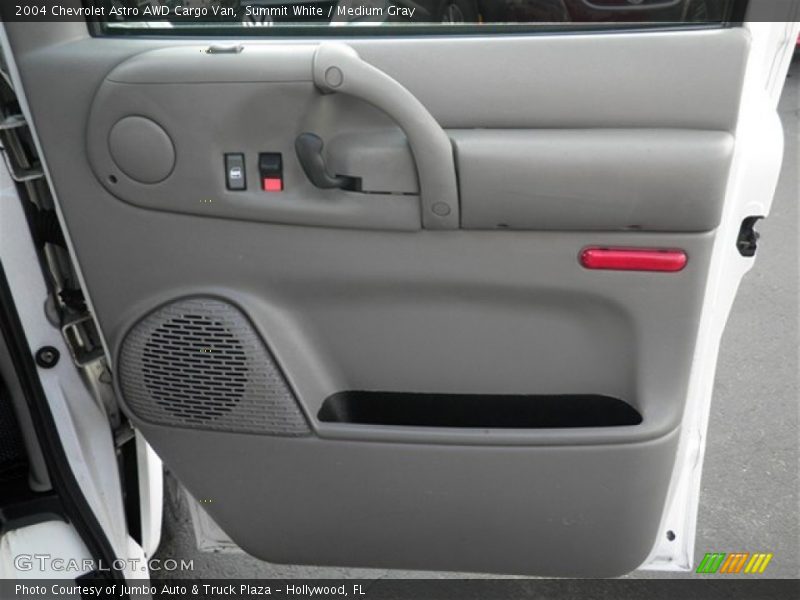 Summit White / Medium Gray 2004 Chevrolet Astro AWD Cargo Van