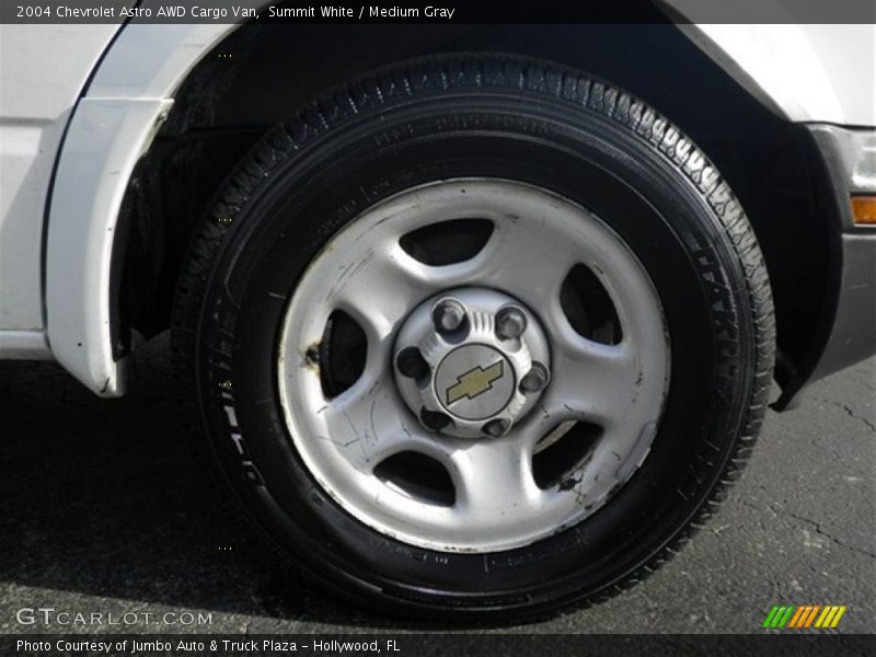 2004 Astro AWD Cargo Van Wheel