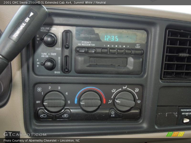 Summit White / Neutral 2001 GMC Sierra 2500HD SL Extended Cab 4x4