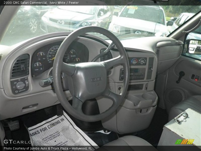 Ivory White / Pewter 2000 GMC Safari Commercial