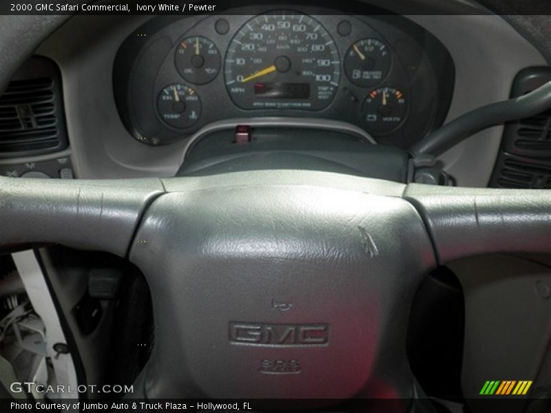 Ivory White / Pewter 2000 GMC Safari Commercial
