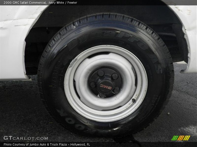 Ivory White / Pewter 2000 GMC Safari Commercial