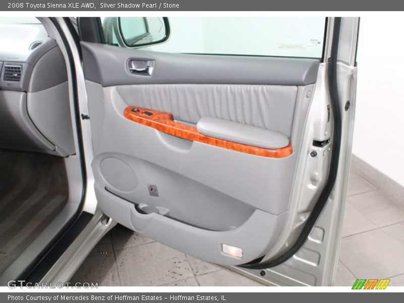 Door Panel of 2008 Sienna XLE AWD