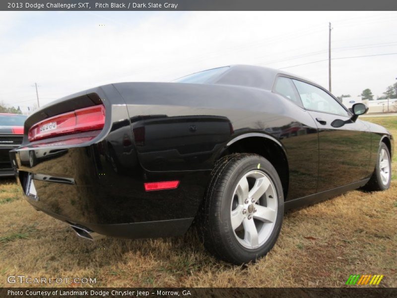 Pitch Black / Dark Slate Gray 2013 Dodge Challenger SXT