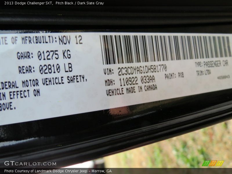 Pitch Black / Dark Slate Gray 2013 Dodge Challenger SXT