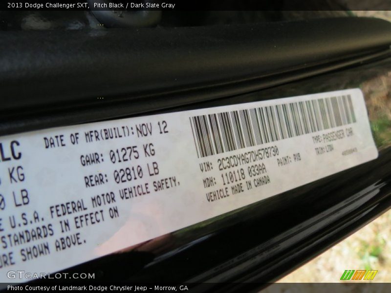 Pitch Black / Dark Slate Gray 2013 Dodge Challenger SXT