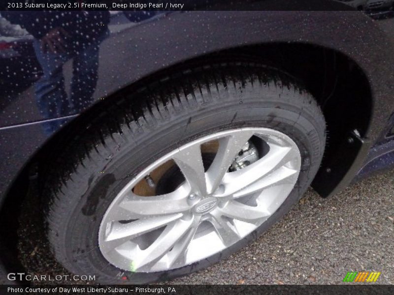 Deep Indigo Pearl / Ivory 2013 Subaru Legacy 2.5i Premium