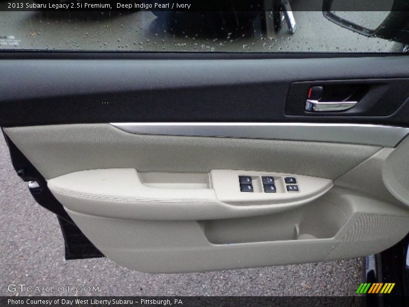 Deep Indigo Pearl / Ivory 2013 Subaru Legacy 2.5i Premium