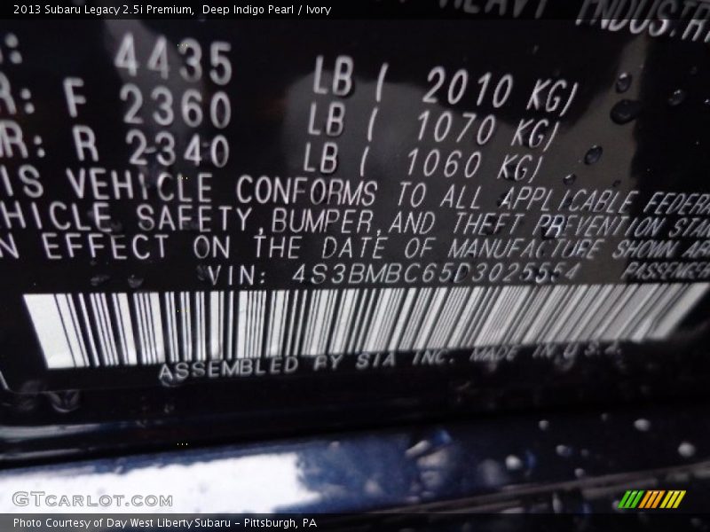 Deep Indigo Pearl / Ivory 2013 Subaru Legacy 2.5i Premium