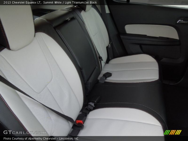 Summit White / Light Titanium/Jet Black 2013 Chevrolet Equinox LT