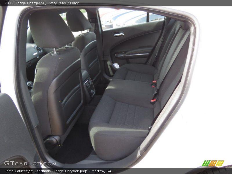 Ivory Pearl / Black 2013 Dodge Charger SE