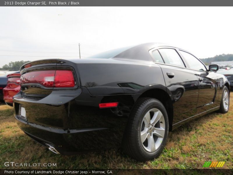 Pitch Black / Black 2013 Dodge Charger SE