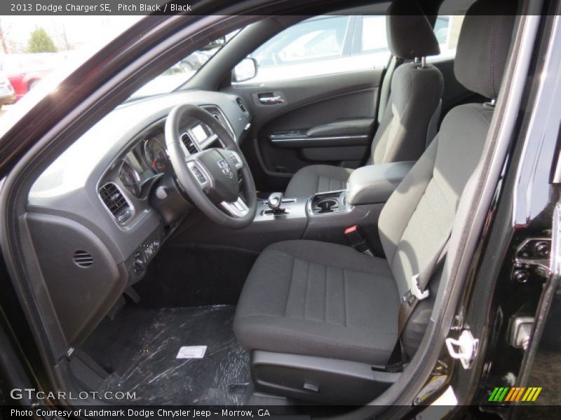 Pitch Black / Black 2013 Dodge Charger SE