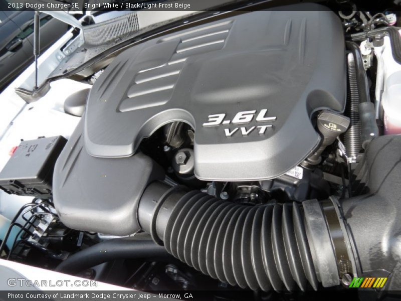 Bright White / Black/Light Frost Beige 2013 Dodge Charger SE