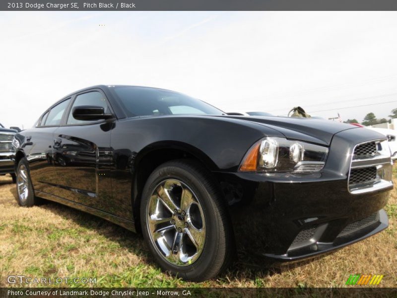Pitch Black / Black 2013 Dodge Charger SE