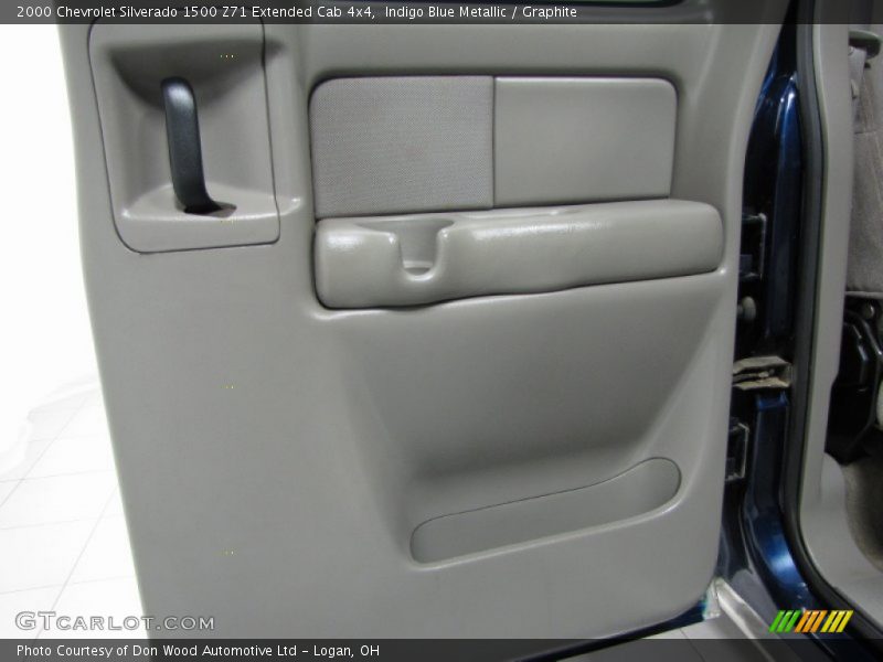 Indigo Blue Metallic / Graphite 2000 Chevrolet Silverado 1500 Z71 Extended Cab 4x4