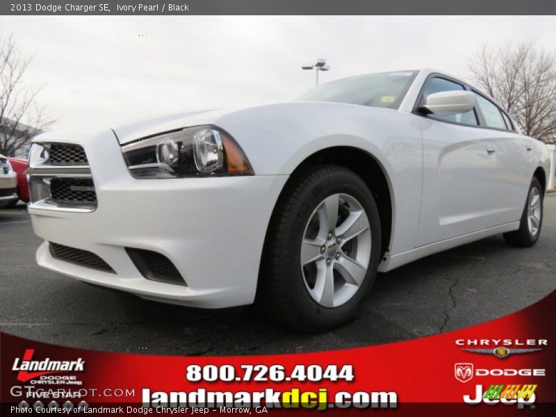 Ivory Pearl / Black 2013 Dodge Charger SE