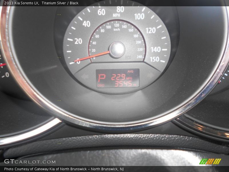 Titanium Silver / Black 2013 Kia Sorento LX