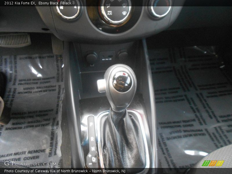 Ebony Black / Black 2012 Kia Forte EX