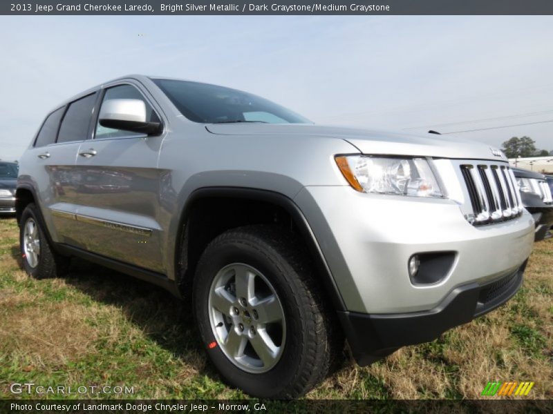 Bright Silver Metallic / Dark Graystone/Medium Graystone 2013 Jeep Grand Cherokee Laredo