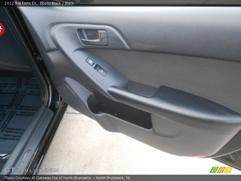 Ebony Black / Black 2012 Kia Forte EX