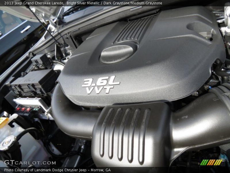 Bright Silver Metallic / Dark Graystone/Medium Graystone 2013 Jeep Grand Cherokee Laredo