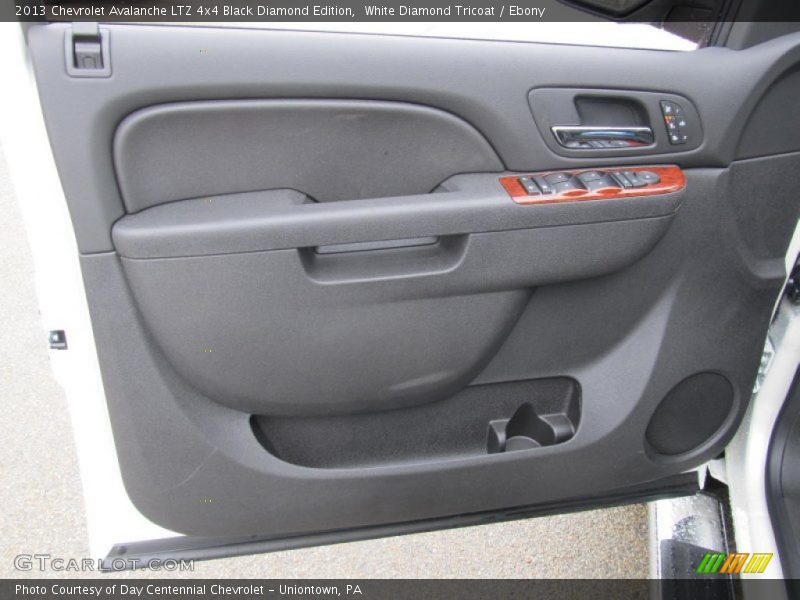 White Diamond Tricoat / Ebony 2013 Chevrolet Avalanche LTZ 4x4 Black Diamond Edition