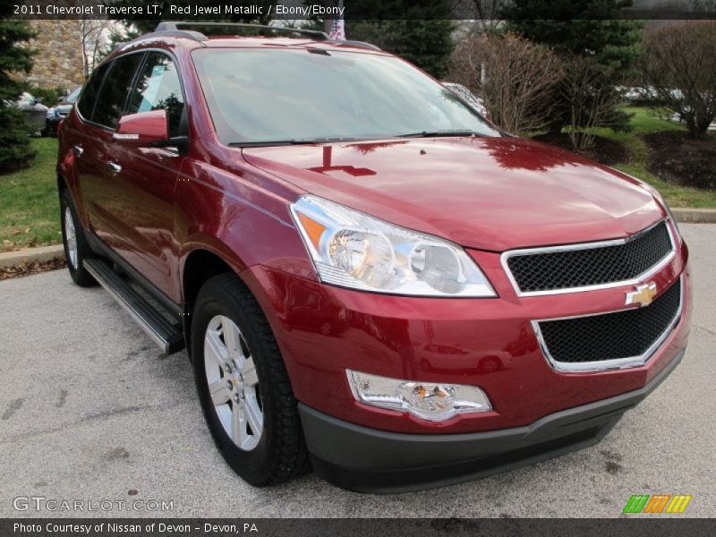 Red Jewel Metallic / Ebony/Ebony 2011 Chevrolet Traverse LT