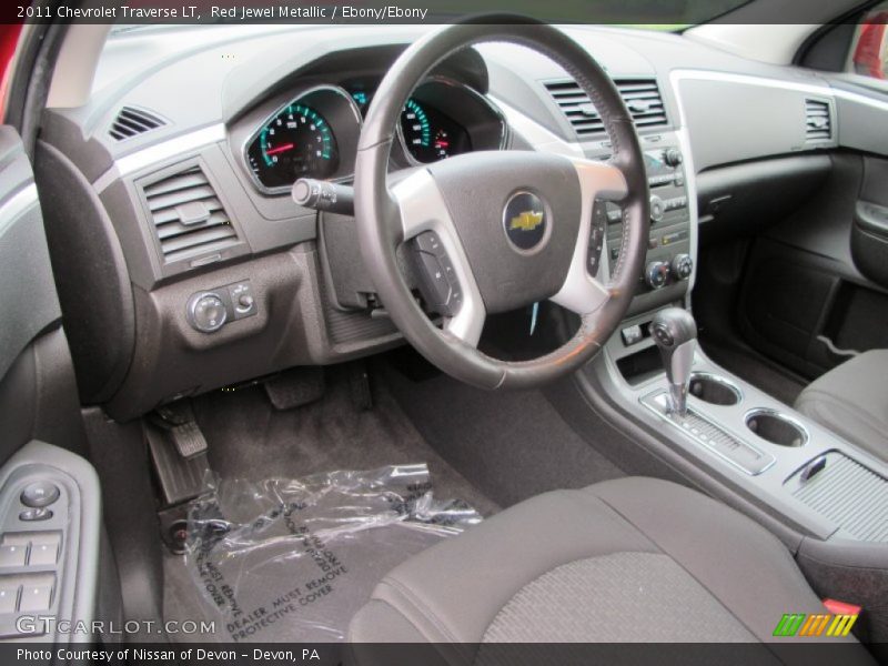 Red Jewel Metallic / Ebony/Ebony 2011 Chevrolet Traverse LT