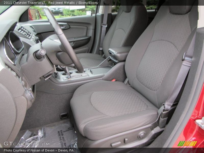 Red Jewel Metallic / Ebony/Ebony 2011 Chevrolet Traverse LT