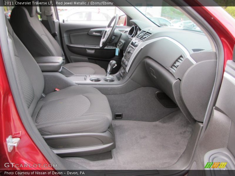 Red Jewel Metallic / Ebony/Ebony 2011 Chevrolet Traverse LT