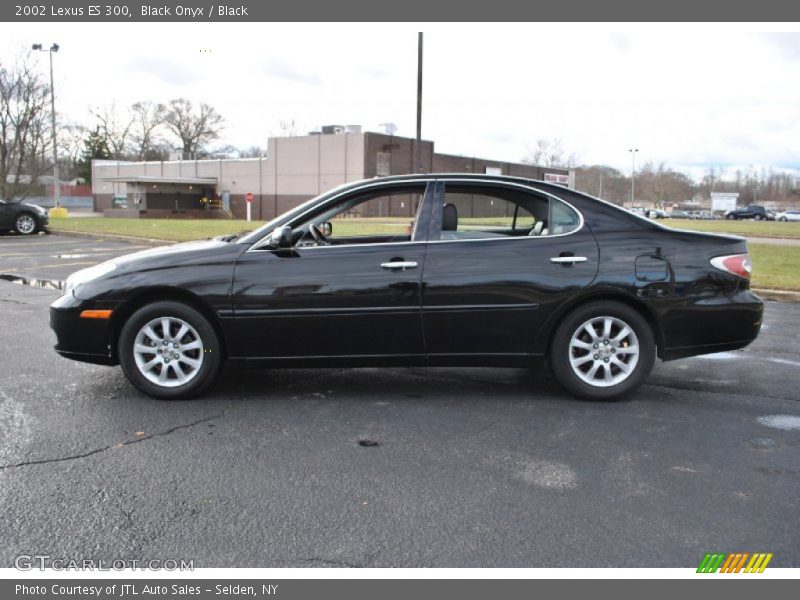 Black Onyx / Black 2002 Lexus ES 300