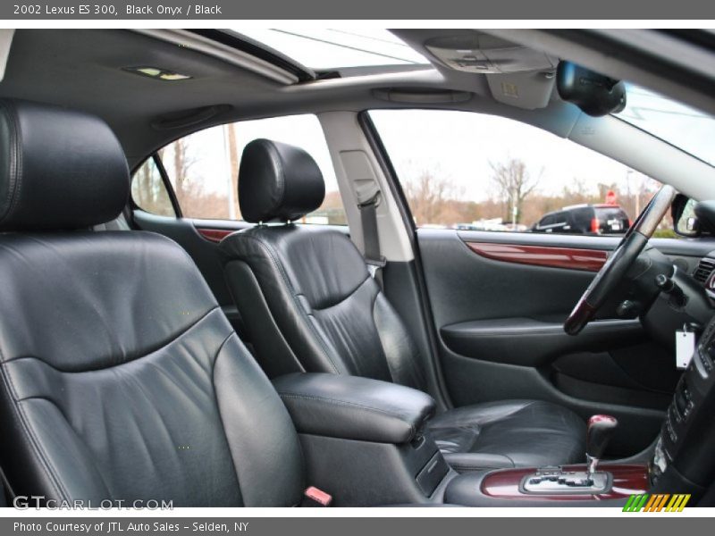 Black Onyx / Black 2002 Lexus ES 300
