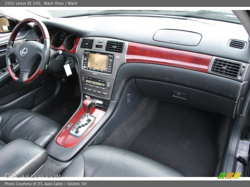 Black Onyx / Black 2002 Lexus ES 300