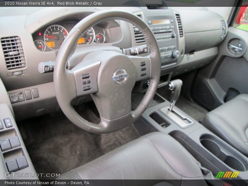 2010 Xterra SE 4x4 Gray Interior