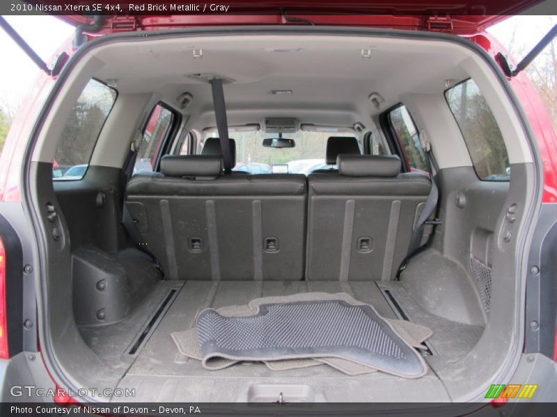  2010 Xterra SE 4x4 Trunk