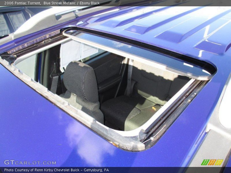 Blue Streak Metallic / Ebony Black 2006 Pontiac Torrent