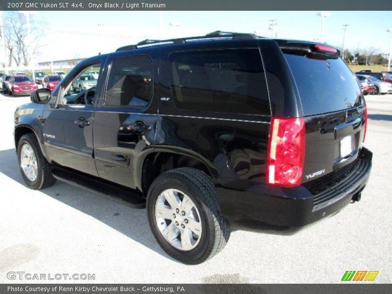 Onyx Black / Light Titanium 2007 GMC Yukon SLT 4x4