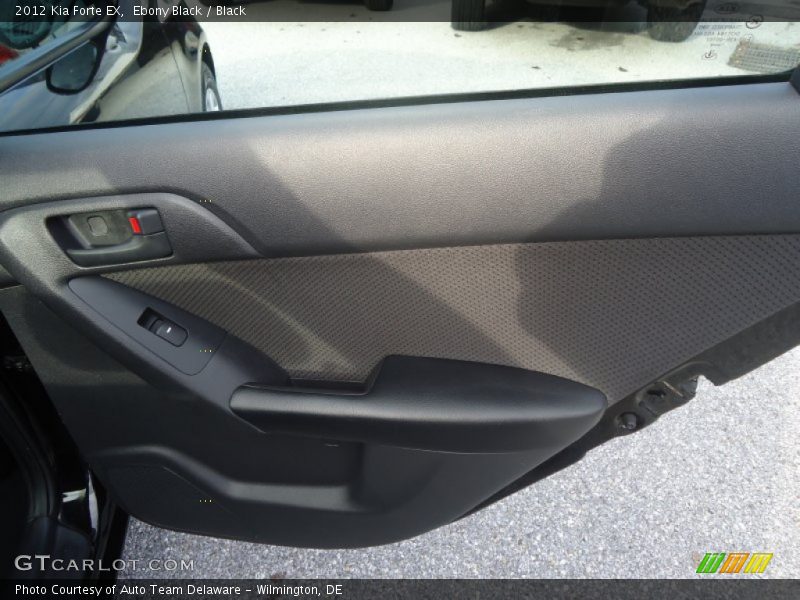 Ebony Black / Black 2012 Kia Forte EX