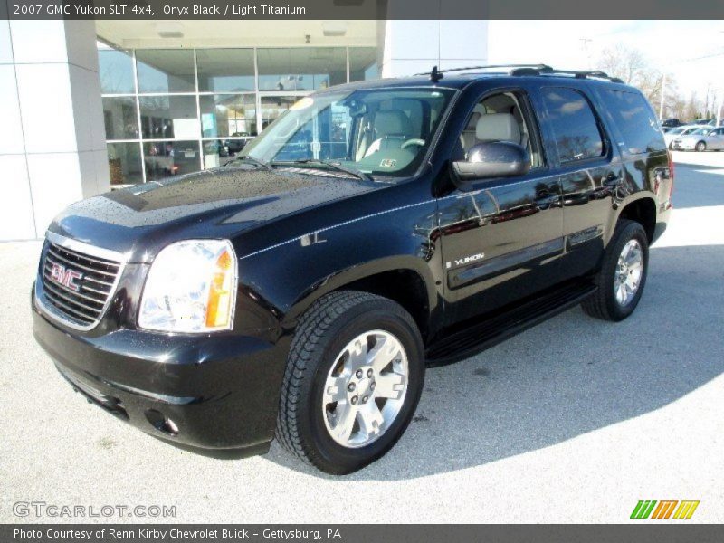 Onyx Black / Light Titanium 2007 GMC Yukon SLT 4x4
