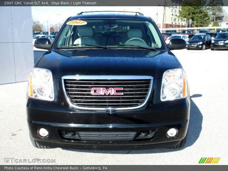 Onyx Black / Light Titanium 2007 GMC Yukon SLT 4x4